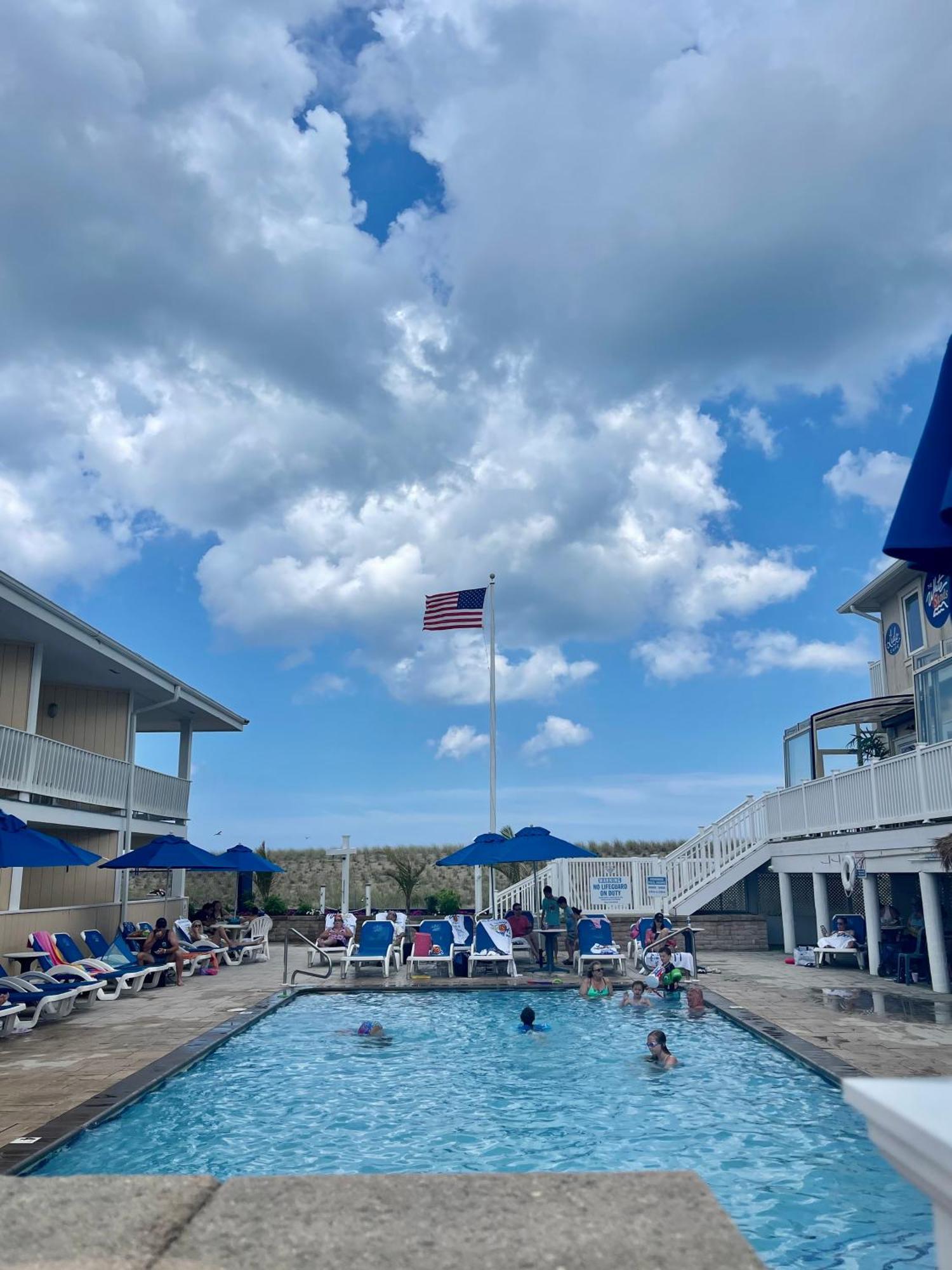 The White Sands Resort And Spa Пойнт Плезънт Бийч Екстериор снимка