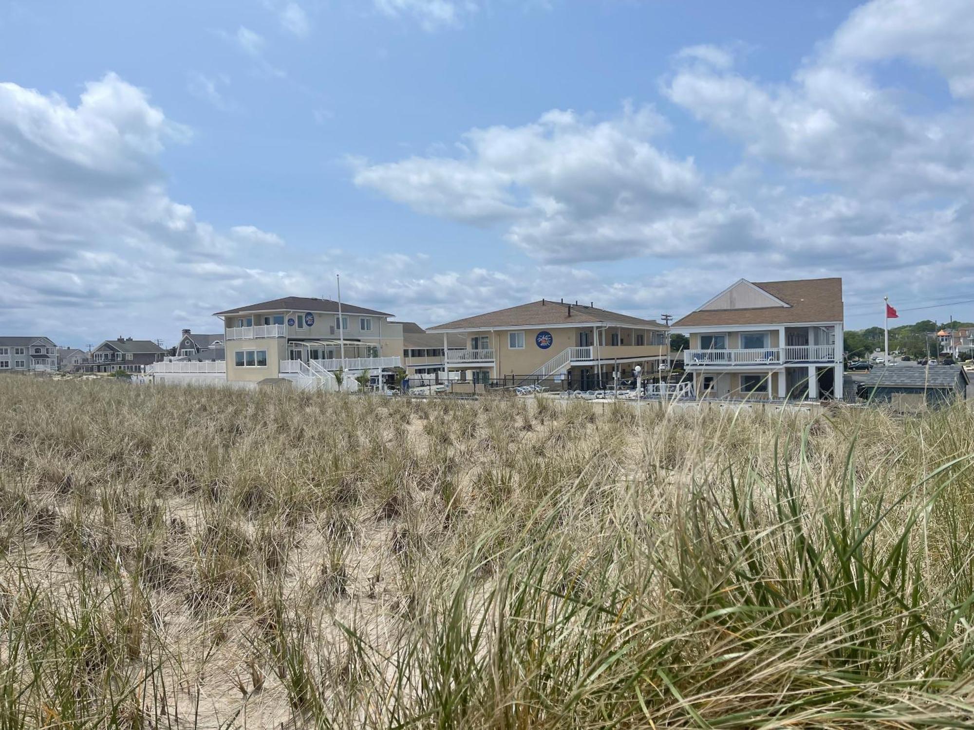The White Sands Resort And Spa Пойнт Плезънт Бийч Екстериор снимка